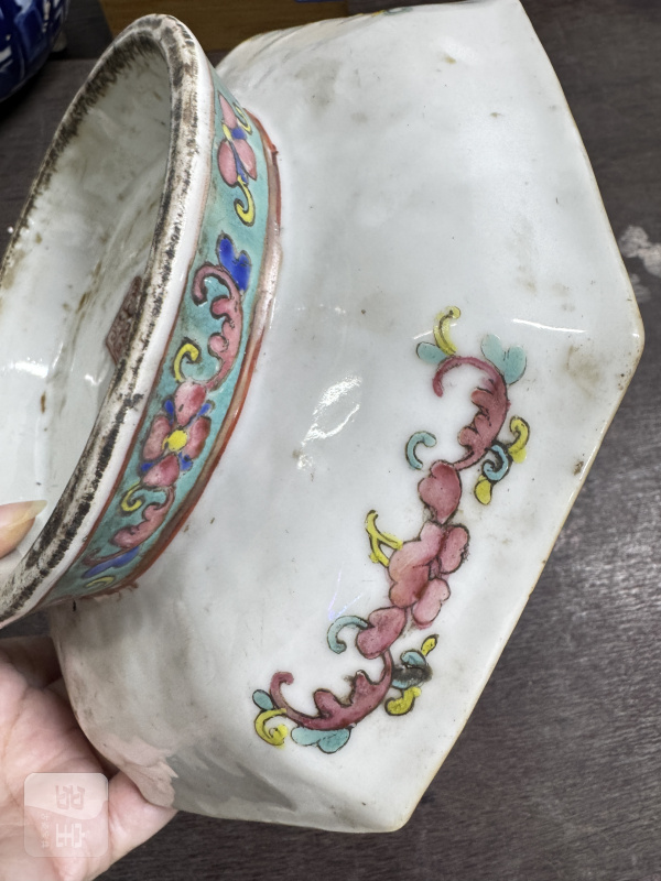 清 粉彩八卦高足碟 - 图9